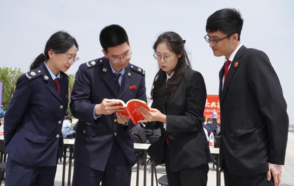 东疆综保区税务分局：汇聚法治力量 共建法治东疆