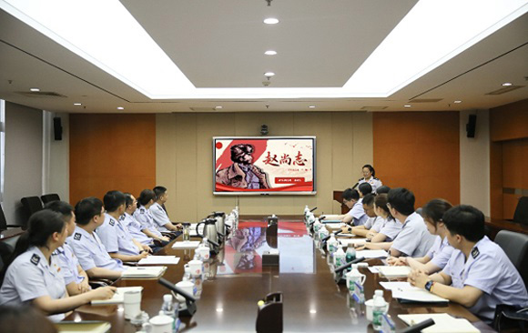 红色经典 岁月留声：生态城税务局组织开展庆“七一”红色故事主题分享会活动