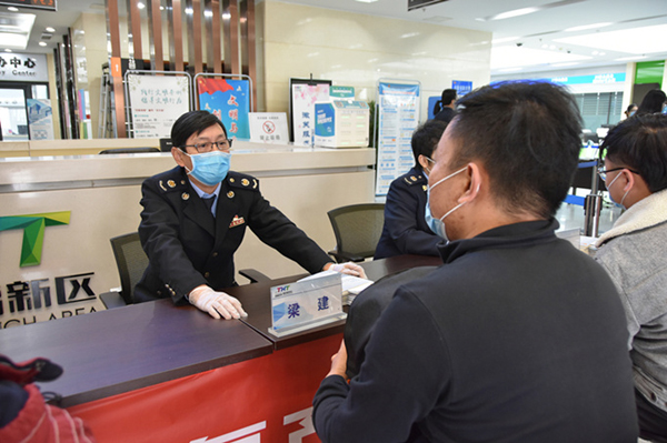 稅惠春風暖高新天津高新區稅務局開啟第29個全國稅收宣傳月活動